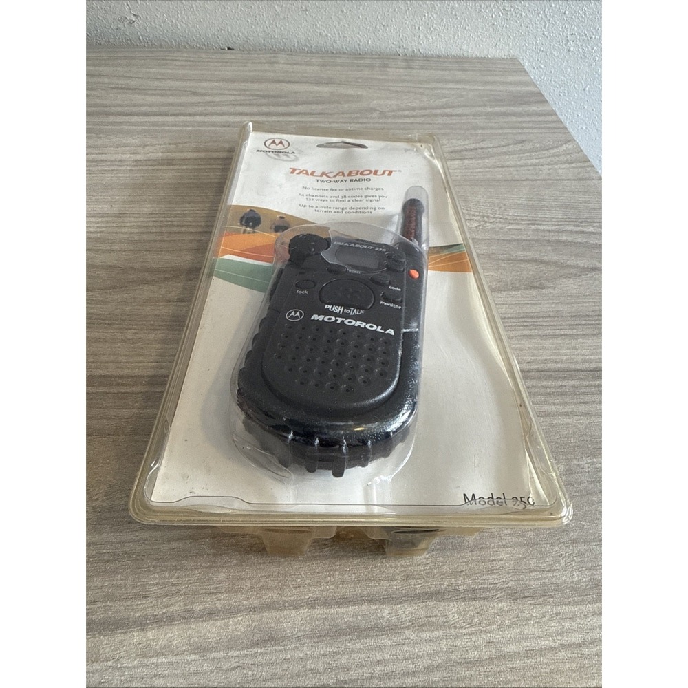 Motorola Talkabout 250 Two-Way Radio Cobalt Blue NEW Sealed Vintage - Picture 2 of 7